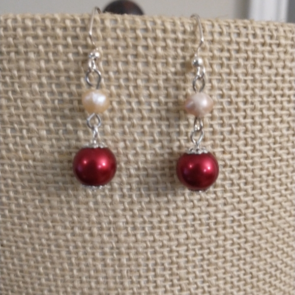 Earrings - Picture 5 of 10